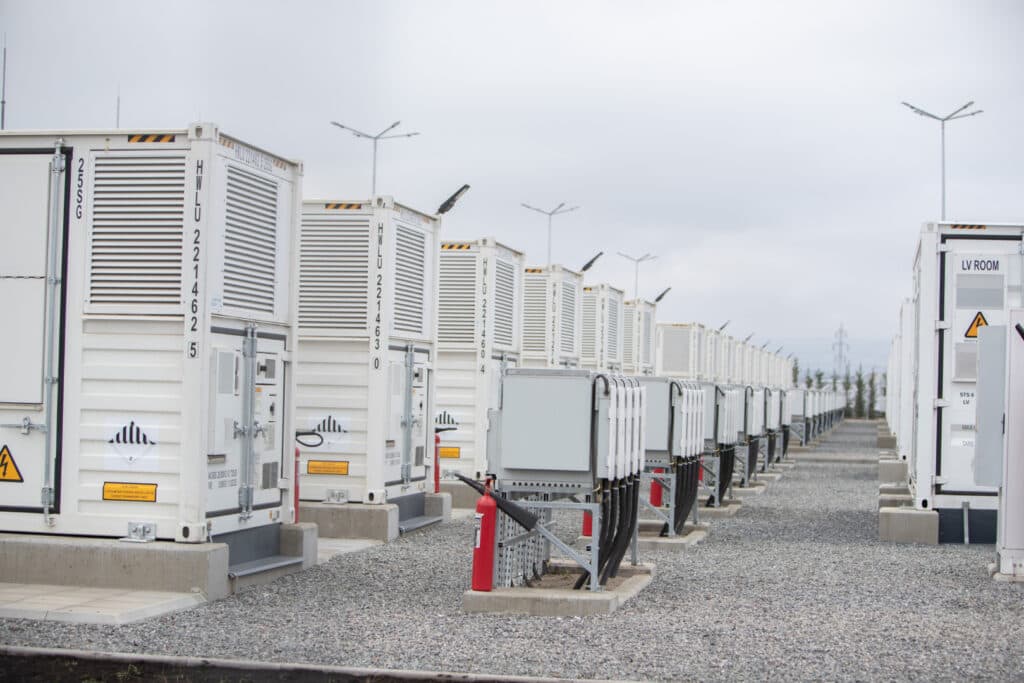 Program național pentru baterii: Ministerul Mediului propune 400 milioane lei pentru stocarea energiei