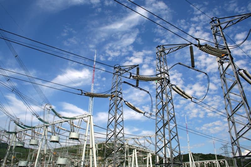 Raport Eurelectric: Competitivitatea industrială a Europei depinde de electrificare. Noua strategie „Power Couples” ar putea dubla rentabilitatea investițiilor – CORESPONDENȚĂ Eurelectric Power Summit 2026