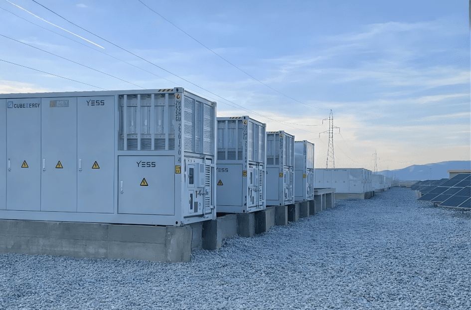 România primește cea mai mare alocare din noua tranșă a Fondului pentru Modernizare: aproape 637 de milioane de euro pentru investiții în stocarea energiei