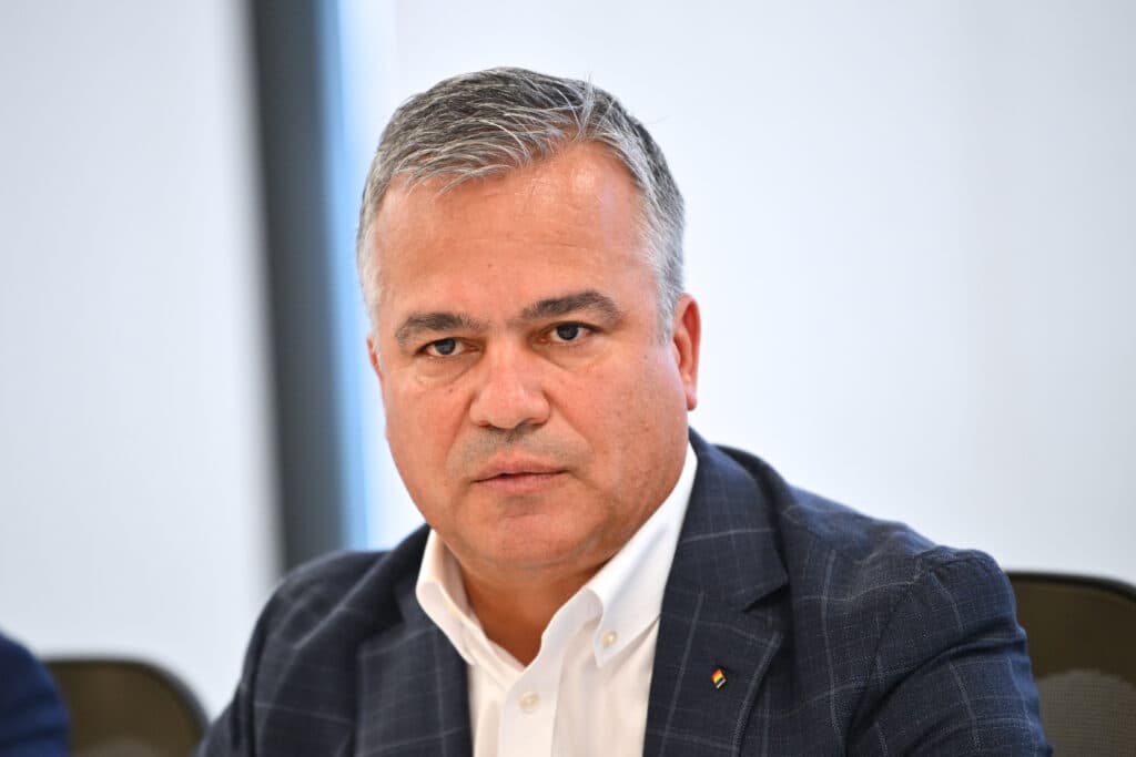 Premierul desemnat Adrian Veștea: Nu avem voie să facem populisme, să declarăm că vom reduce TVA. Nu voi mai crește alte taxe