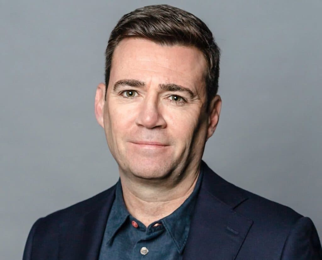 Cine este Andy Burnham, viitorul prim-ministru al Marii Britanii – „Regele Nordului” care sperie piețele (și gluma care îl face de râs)