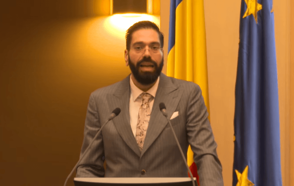 VIDEO | Șeful analiștilor financiar-bancari: Modelul economic al României „și-a atins limita”. Jakubowicz: Consumăm aproape ca în Vest, dar diferența o găsim în împrumuturi. Schimbarea se va face prin decizie sau prin criză