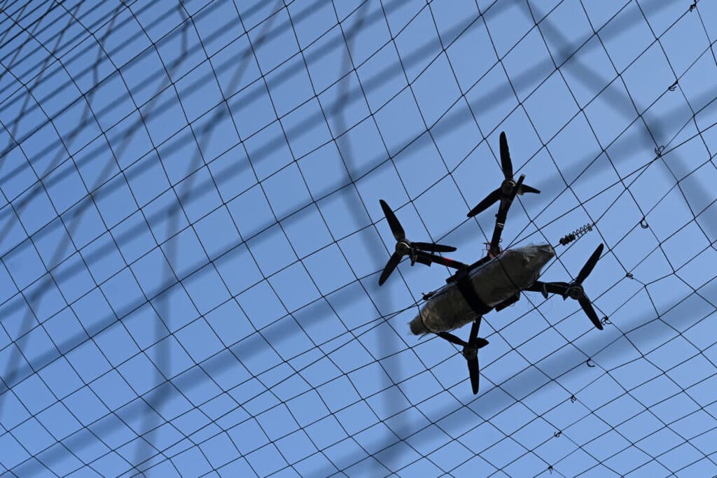 Producătorul auto Renault va produce „pe scară largă” drone kamikaze, în parteneriat cu Thales
