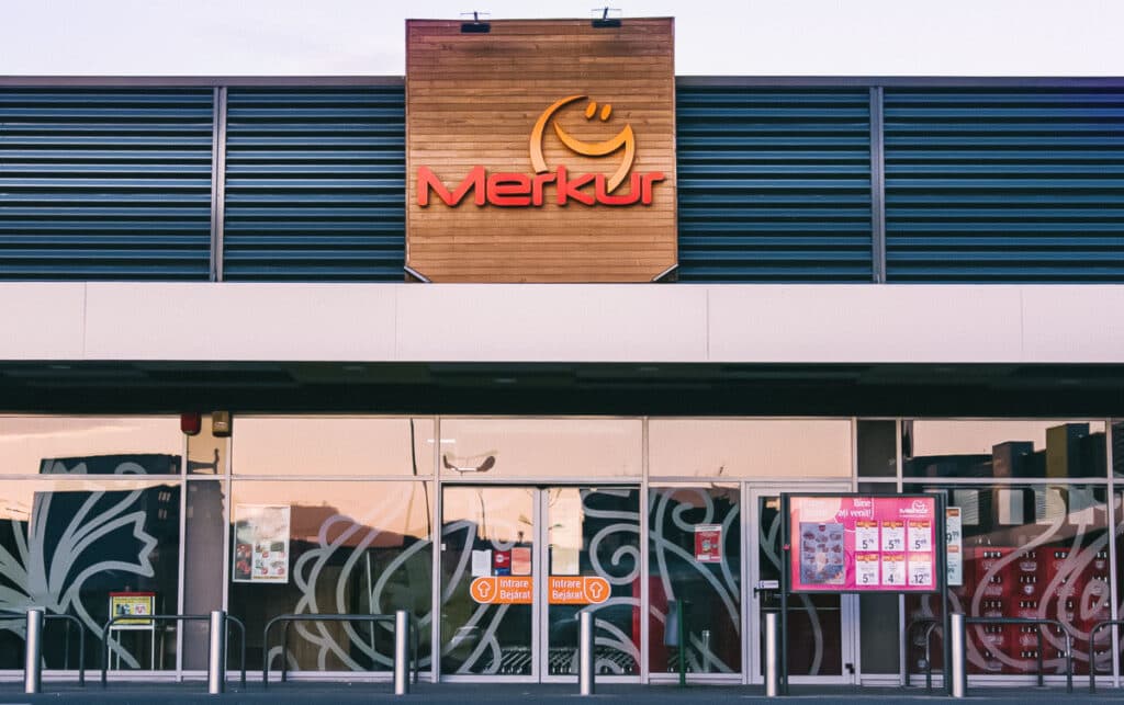 Amigo & Intercost a preluat lanțul de magazine Merkur din Ținutul Secuiesc / „Viziunea noastră este să construim cel mai puternic lanț regional de retail din Ținutul Secuiesc”