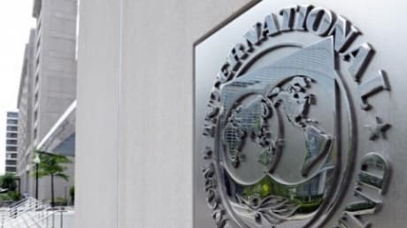 După Banca Mondială, și FMI revizuiește semnificativ în jos prognoza privind evoluția economiei românești în acest an