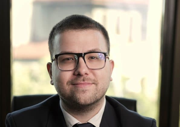 Cinci greșeli care îi costă pe investitorii români mai mult decât scăderile bursei