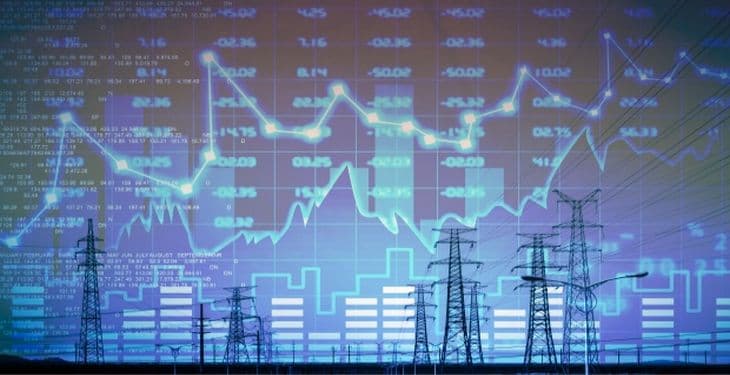 Prețul mediu al energiei electrice din piața spot din România a fost în iunie cu 50% peste cel de acum un an