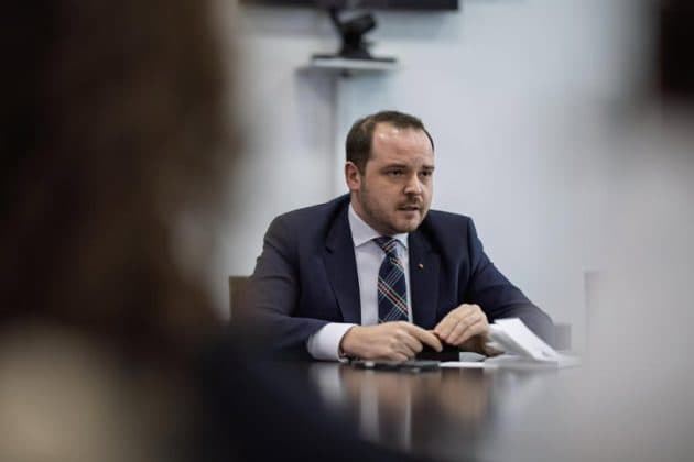 Alexandru Rogobete: Al treilea contract cu Pfizer a fost semnat fără o fundamentare clară a nevoii, iar cifrele au fost supraevaluate