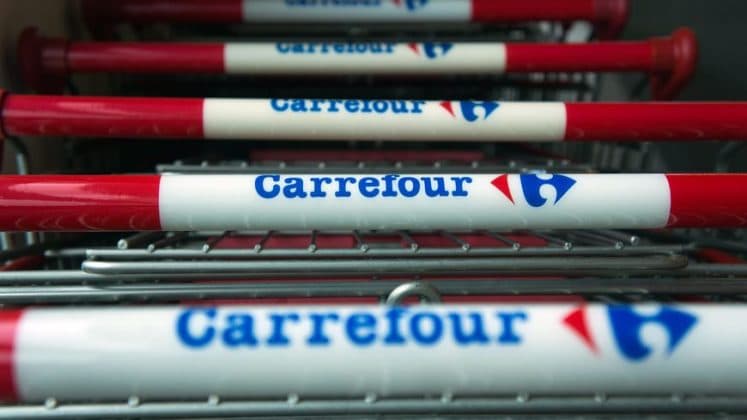 Ce se întâmplă cu magazinele Carrefour după ce frații Pavăl au primit avizul Concurenței să le cumpere
