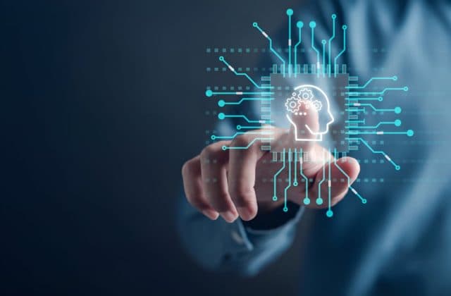 Franţa investeşte 655 mil. dolari în inteligenţa artificială şi va realiza un chatbot comun pentru toate serviciile de stat