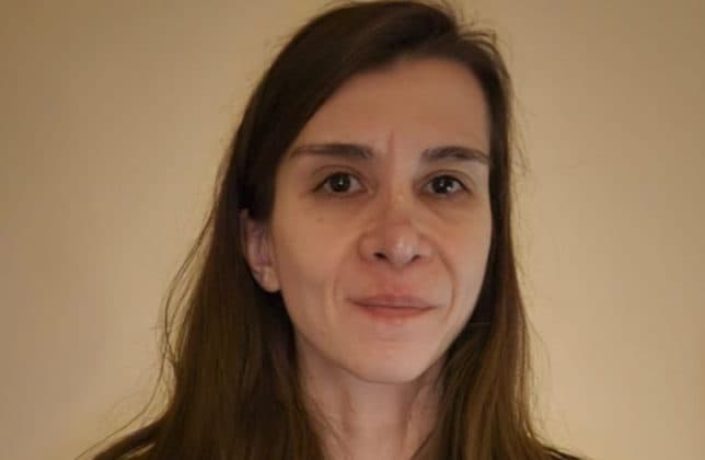 Naţie, valorezi cât munca ta serioasă, responsabilă, cu sens! Domnilor guvernanţi, scoateţi românii care muncesc pe salariul minim din spirala sărăciei în muncă. Aceasta ar trebui să fie misiunea dumneavoastră şi plan de ţară
