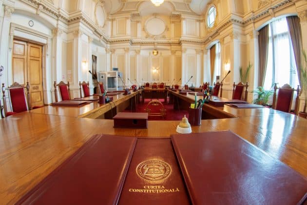 CCR a decis că adoptarea prin ordonanță de urgență a unui pachet de măsuri legislative privind Programul SAFE este constituțională. Măsura a fost contestată de AUR, SOS și PACE
