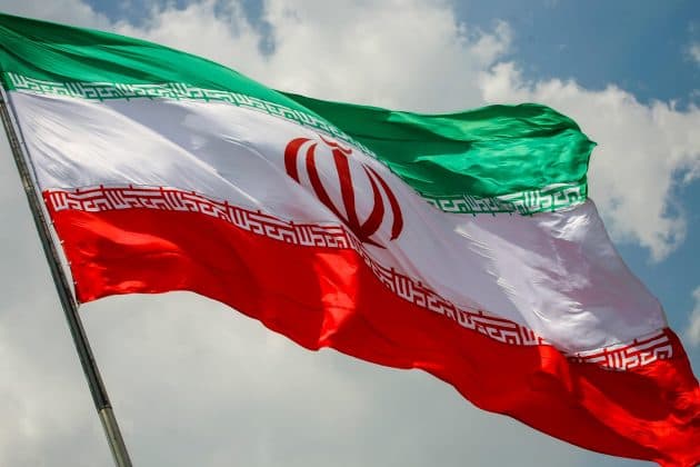 Trump spune că negocierile cu Iranul sunt „pe muchie de cuţit”