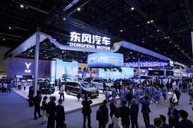 Noile vehicule electrice și aplicații AI sunt prezentate de producătorii auto la Salonul Auto de la Beijing