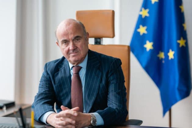 Luis de Guindos, vicepreședinte BCE: Actualul şoc al aprovizionării cu energie riscă să majoreze şi mai mult inflaţia şi să reducă creşterea economic