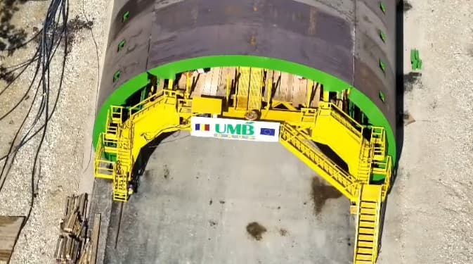 VIDEO Autostrada A1 Lugoj – Deva. Tunelul de doi kilometri „prinde viteză”: încă 250 de metri până la prima „luminiță”