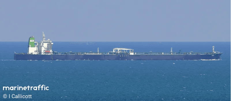 Patru petroliere iraniene încărcate cu țiței au traversat luni Strâmtoarea Ormuz în ciuda blocadei americane