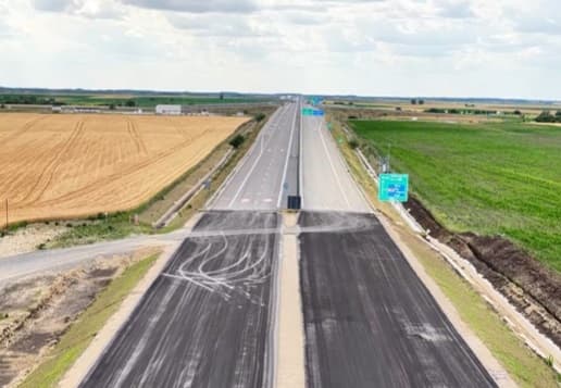 VIDEO Autostrada A3 Transilvania: Selina Grup anunță că lucrează cu 700 de oameni pe lotul Chiribiș – Biharia