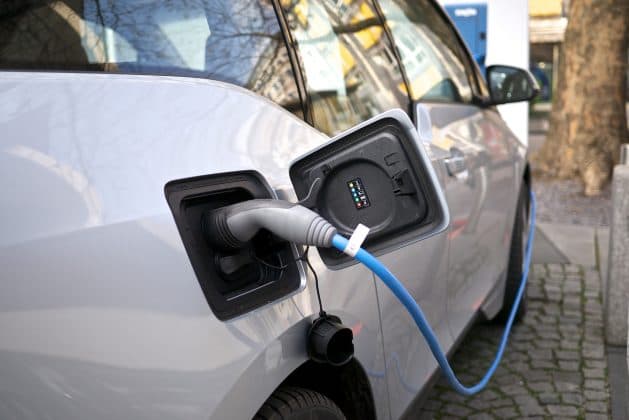 Vânzările de maşini electrice în UE au înregistrat un salt de 43% în luna mai – ACEA