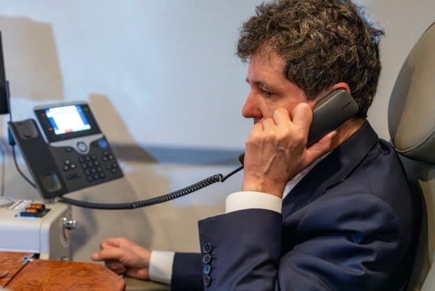 Ce urmează după eșecul Guvernului Veştea