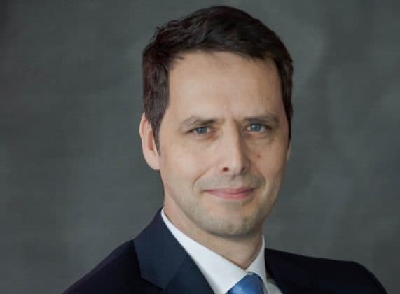 Factura finală de energie de acasă ar putea scădea cu până la 25% dacă distribuitorilor li se permite să investească în plus un miliard de ero pe an în rețele – Volker Raffel, E.On