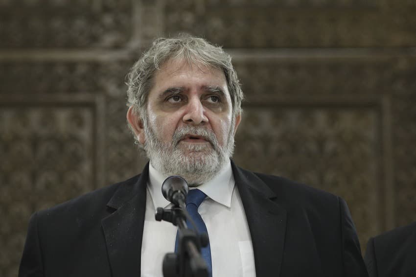 Condiția lui Varujan Pambuccian pentru Guvernul Veștea: să fie abandonată legea privind reducerea la 300 a numărului de parlamentari