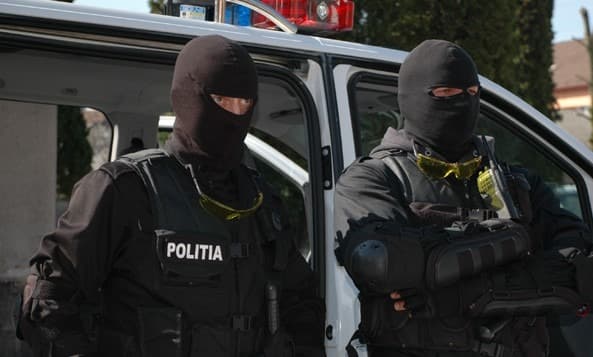 Trupe speciale din nouă judeţe şi din Moldova şi Ungaria, prezente la un exerciţiu de pregătire tactică la Botoșani
