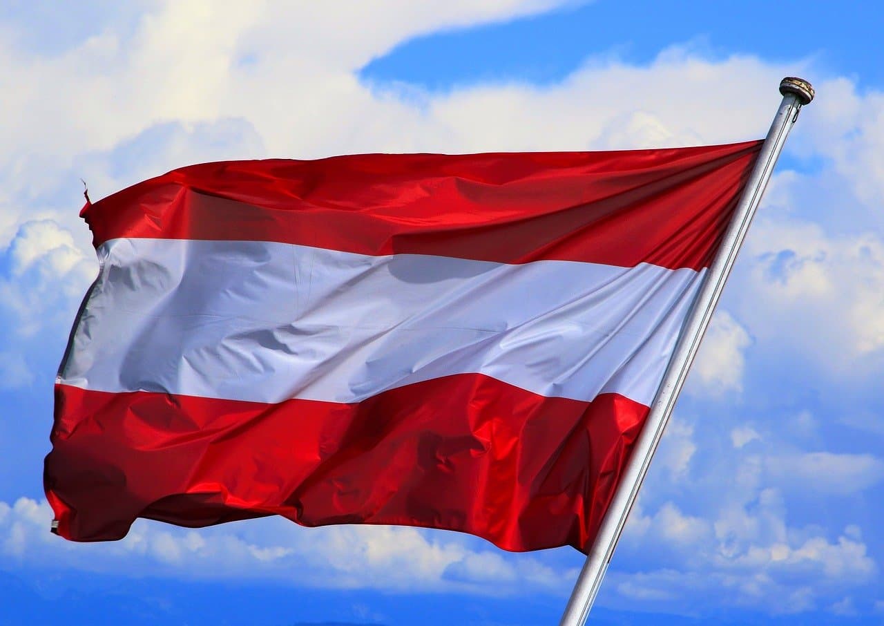Austria expulzează trei angajaţi ai ambasadei Rusiei suspectaţi de spionaj, în timp ce Moscova promite un răspuns ferm