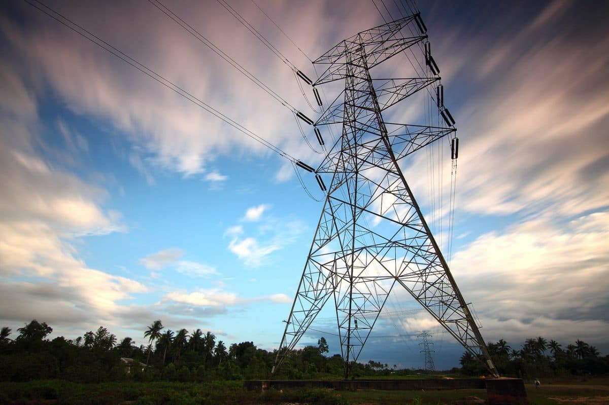 Autoritatea Naţională de Reglementare în Domeniul Energiei: Garanţia de racordare creşte la 20 % din valoarea tarifului de racordare / Garanţie nouă pentru participarea la licitaţiile de alocare de capacitate