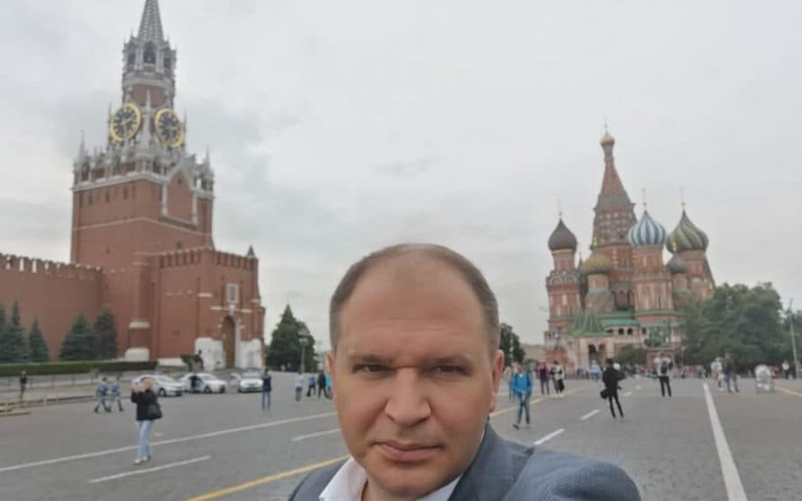 ReporterIS: Un PSD-ist din Iași o găzduiește în acte pe soția primarului pro-rus din Chișinau, Ion Ceban, interzis în România până în 2030 / Soția lui are și cetățenie română
