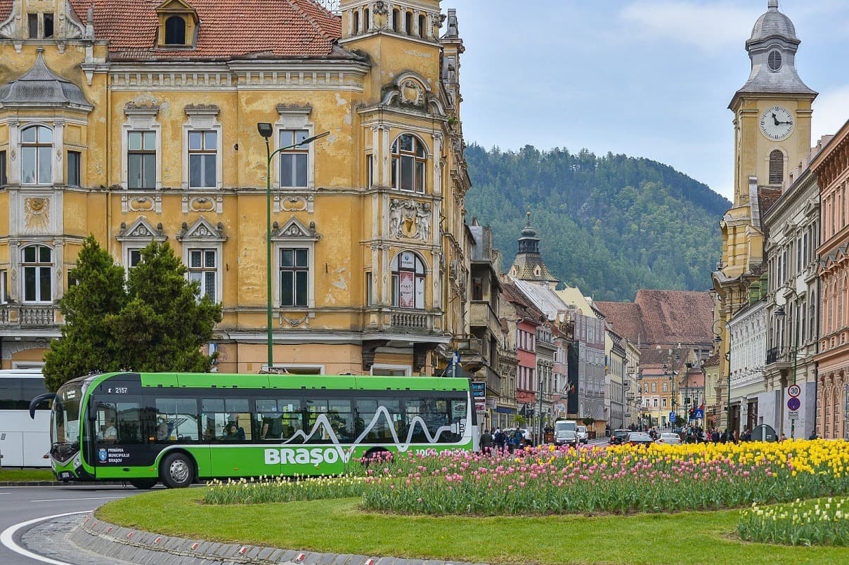 Gratis cu autobuzul, din această vineri, în Brașov și în câteva localități din județ / Începe programul „Vinerea verde”