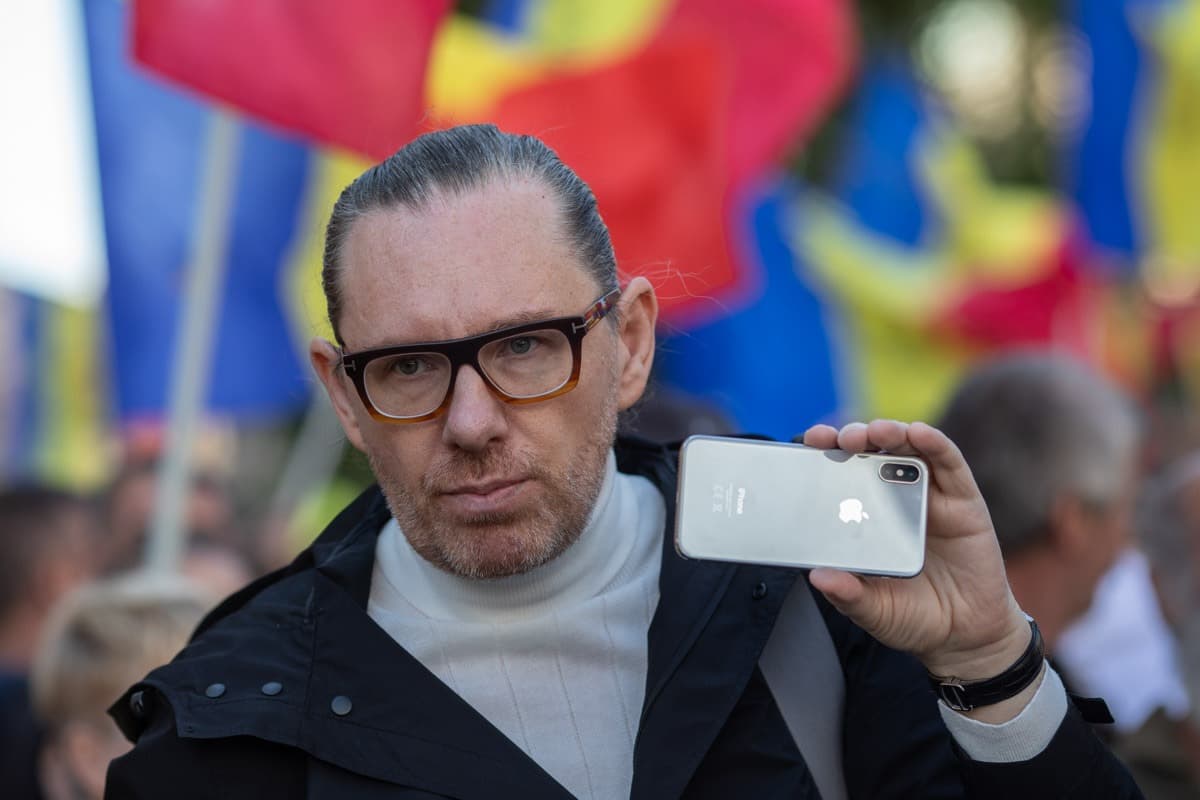 Naistul Nicolae Voiculeț, ales în Consiliul de Administrație al ICR / Cine e Voiculeț: Simpatizant Călin Georgescu, conspiraționist, extremist, unul dintre participanții activi la protestele AUR