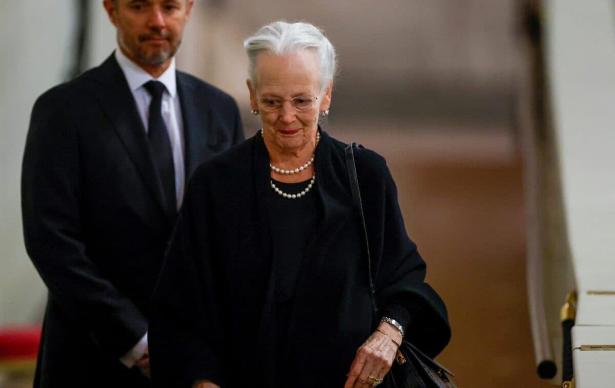 Regina Danemarcei, Margrethe a II-a, a fost spitalizată de urgență / A suferit un atac de cord