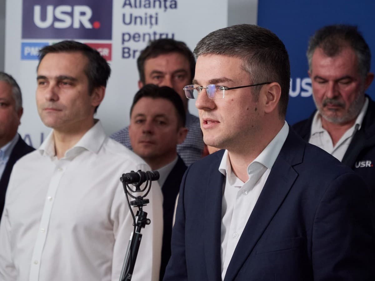 Irineu Darău (USR): Săptămâna viitoare vom sta de vorbă cu premierul desemnat „din respect pentru democrație” / E cale lungă până la Guvern