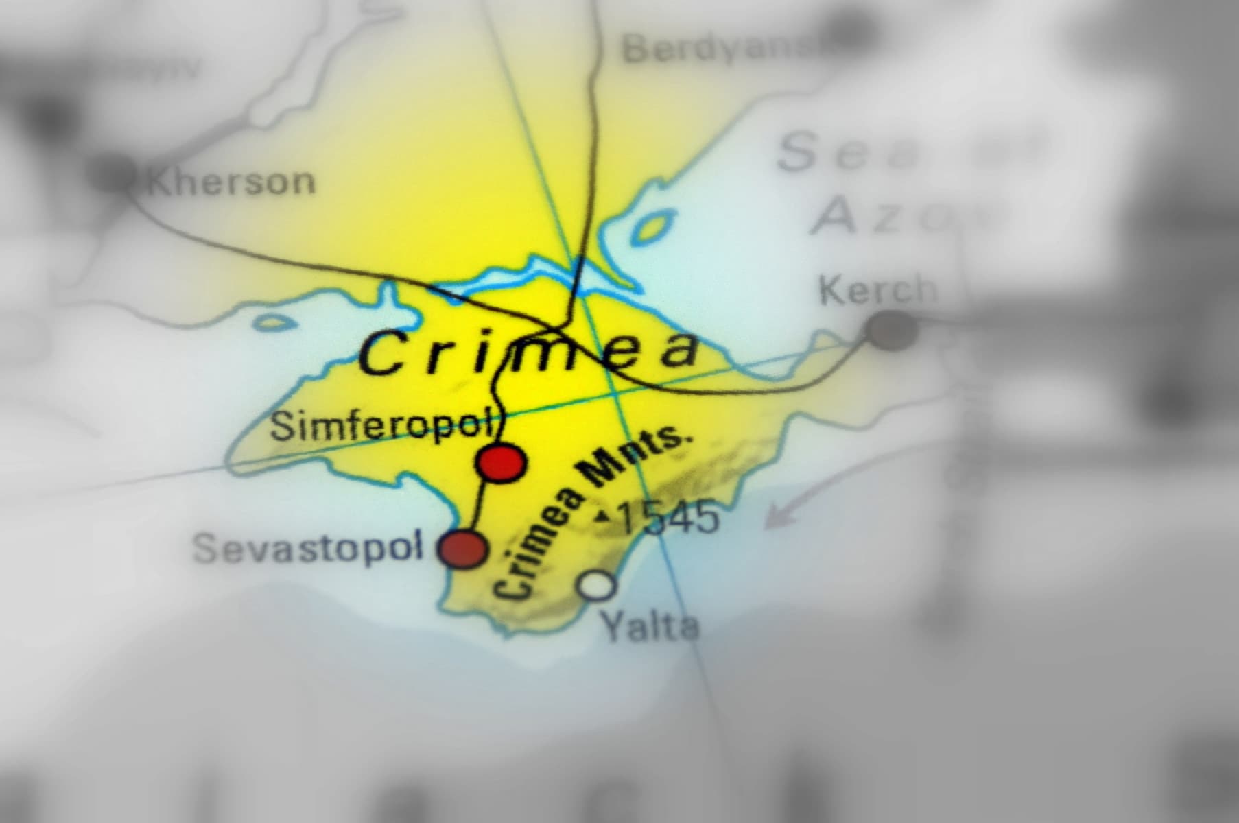 ANALIZĂ O nouă bătaie de cap pentru Putin: Ucraina izolează Crimeea