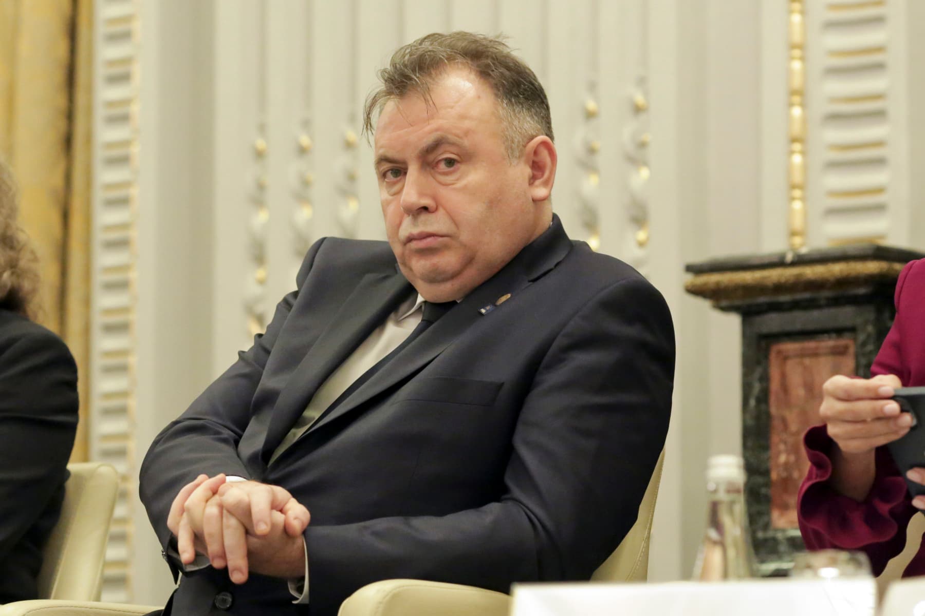 Tribunalul Vaslui a dispus înlăturarea din dosarul fostului ministru al Sănătăţii Nelu Tătaru a actelor de urmărire penală instrumentate de Direcţia Generală Anticorupţie