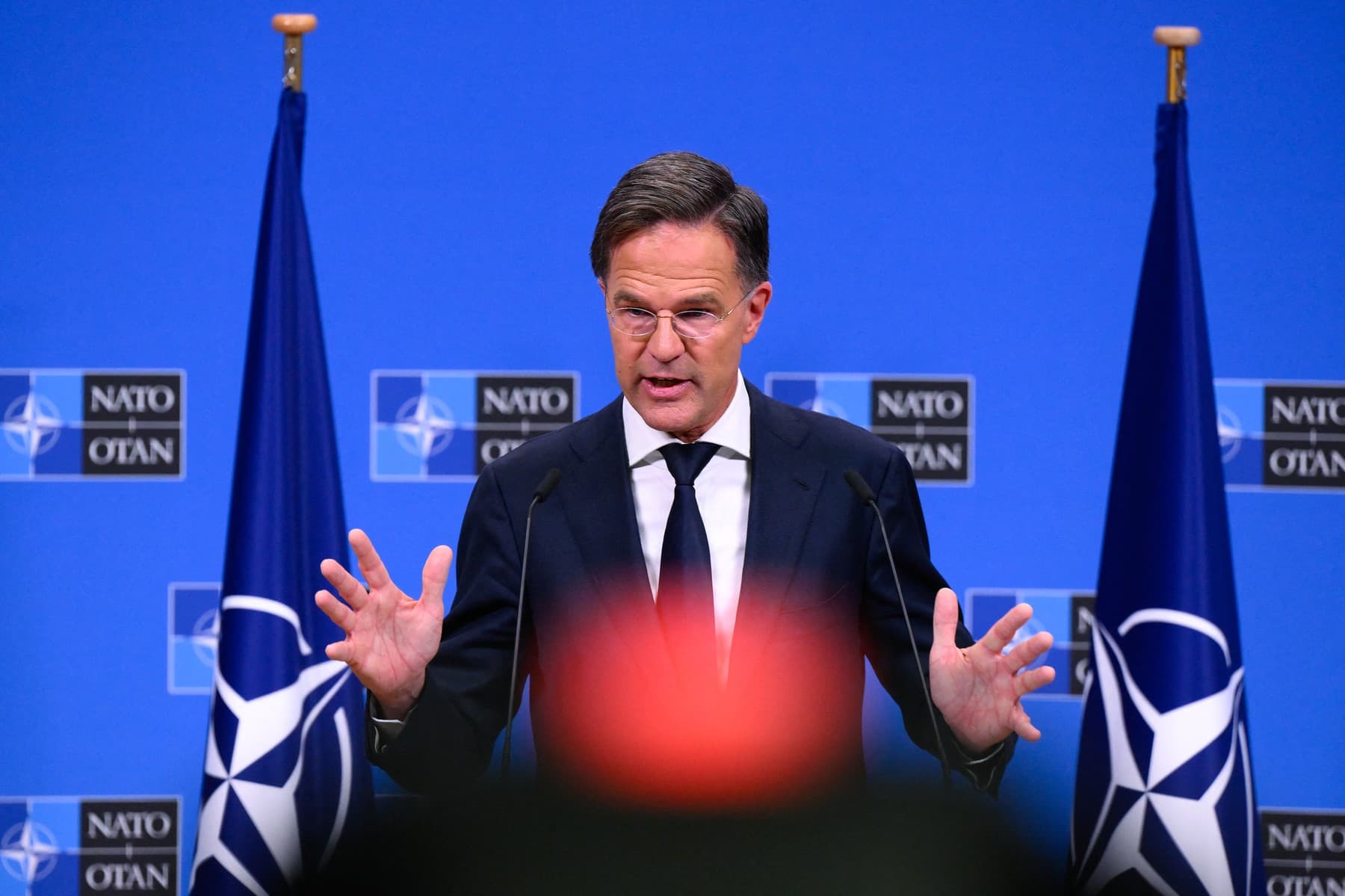 Rutte le-a transmis membrilor NATO că Trump vrea angajamente privind Strâmtoarea Ormuz în câteva zile (Reuters)