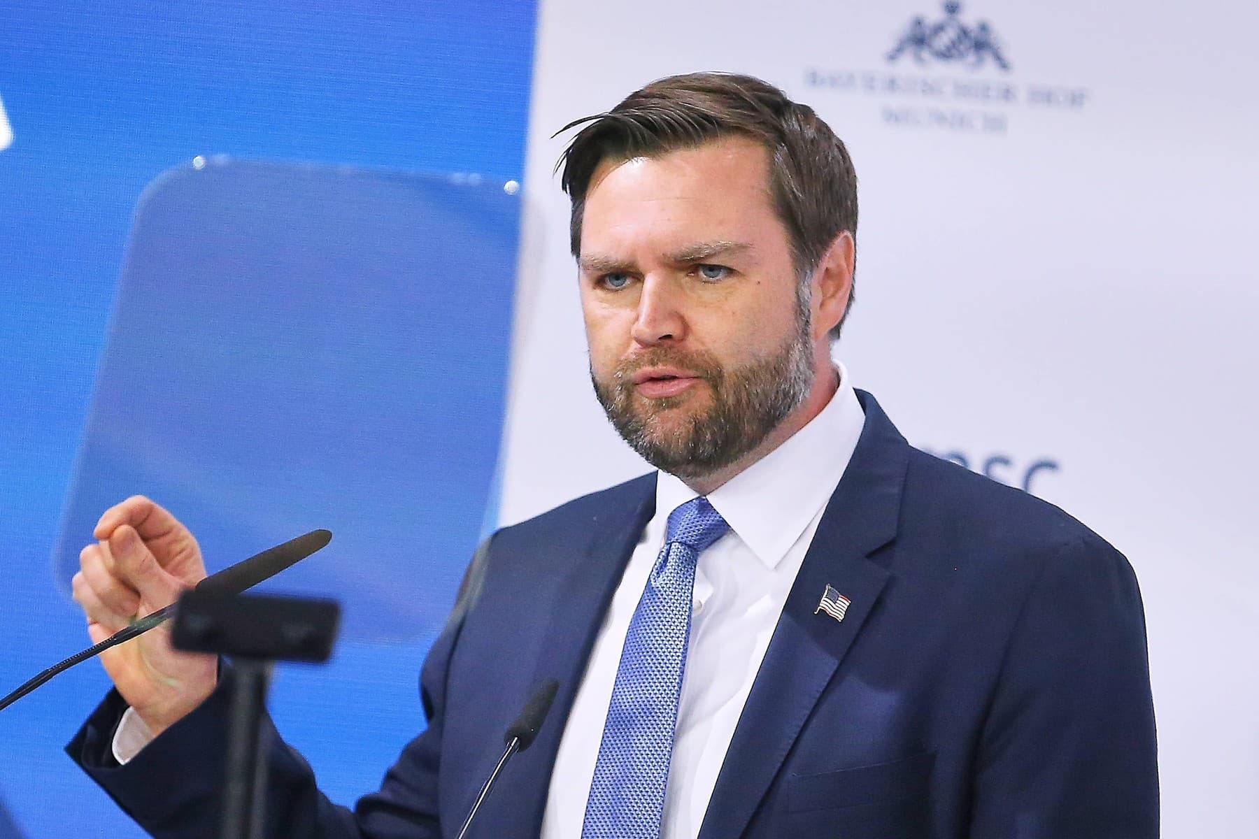 Vicepreşedintele american JD Vance condamnă uciderea inacceptabilă a unui student alb în Regatul Unit