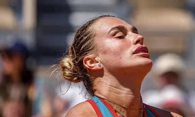 Surpriza turneului: Aryna Sabalenka, lidera WTA, eliminată dramatic de la Roland Garros după ce a condus cu 6-3 și 4-1