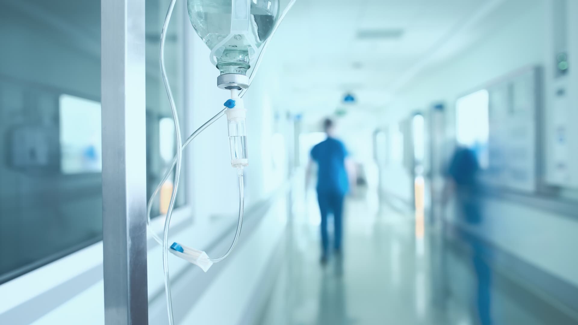 Ministerul Sănătății scoate la concurs zeci de posturi la direcțiile de sănătate publică și serviciile de ambulanță și schimbă conducerile din mai multe spitale