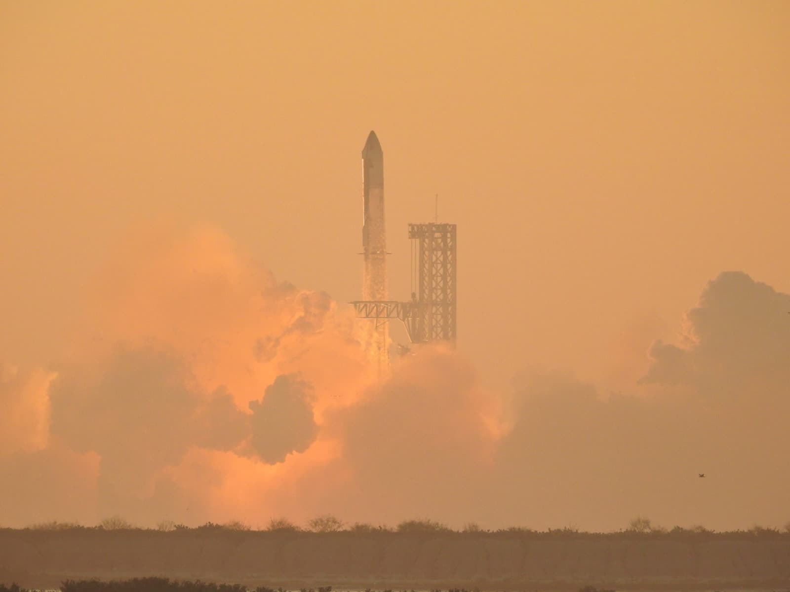 Musk anulează în ultimul moment lansarea rachetei Starship V3
