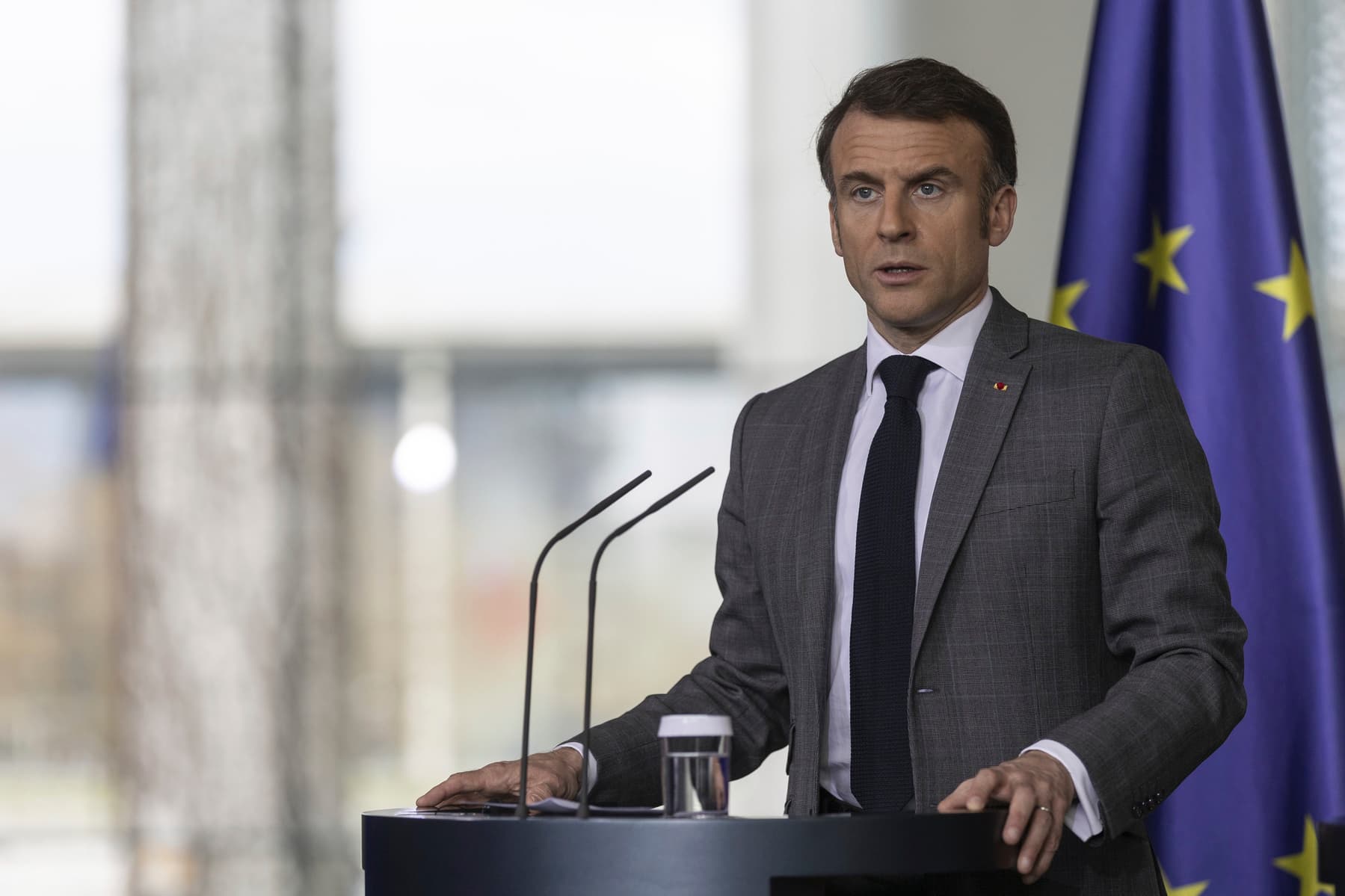 Macron îndeamnă Iranul să profite de oportunitatea discuțiilor mediate de Pakistan pentru o „dezescaladare durabilă”