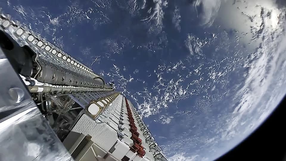 SpaceX și Starlink cer Pentagonului tarife mai mari pentru dronele kamikaze LUCAS folosite în conflictul cu Iranul
