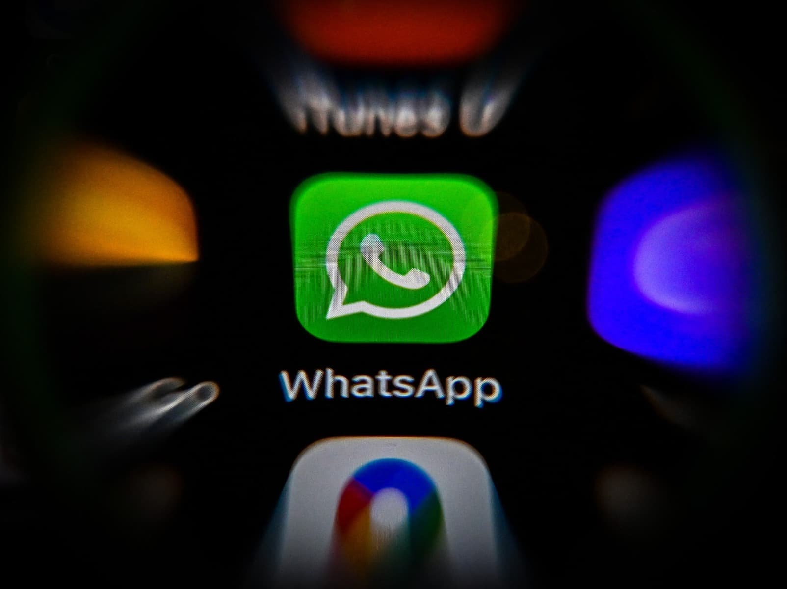 Uniunea Europeană avertizează că taxa percepută de Meta pentru serviciul de inteligență artificială al WhatsApp încalcă normele antitrust
