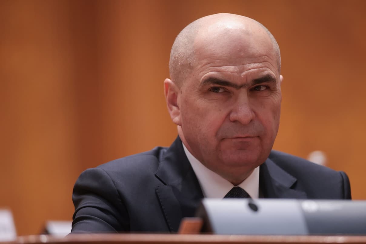 Bolojan: Domnul Grindeanu nu are percepția că dacă muncești o faci natural, ci trebuie să fii în campanie electorală / Ca să acopere lipsa de soluții, PSD face gălăgie / Nu a fost nimeni doritor să fie premier anul trecut, când se știa ce e de făcut