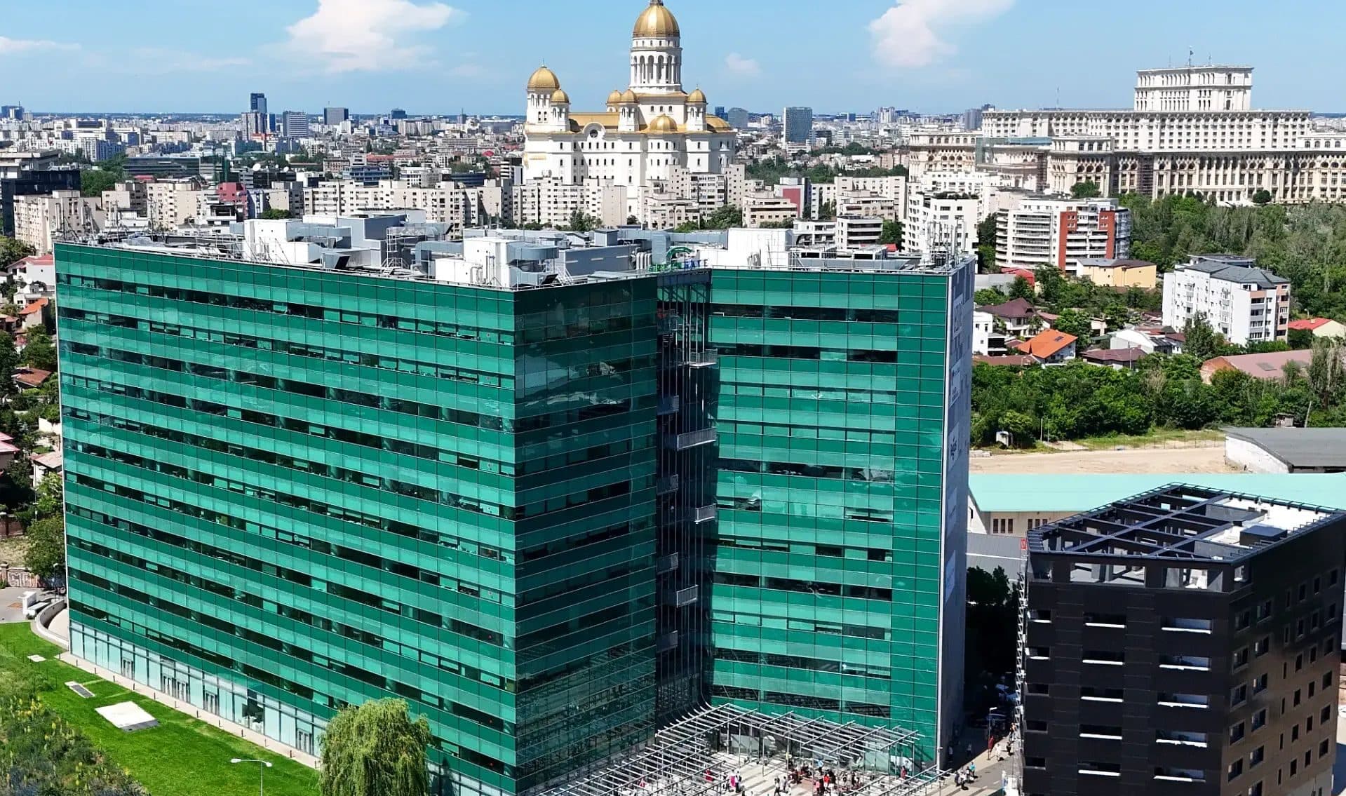 Tribunalul Ilfov judecă azi al doilea proces în care „puciștii” atacă hotărârile Biroului Politic Naționa al PNL / Primul proces s-a judecat în două ore de la depunerea plângerii