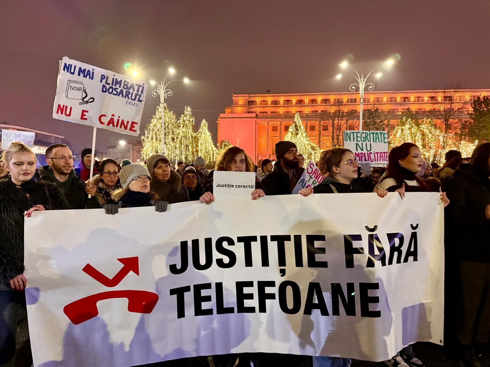 ”Când sună Lia, România onestă iese în stradă să apere democrația” / Miting anunțat în Piața Victoriei, vineri