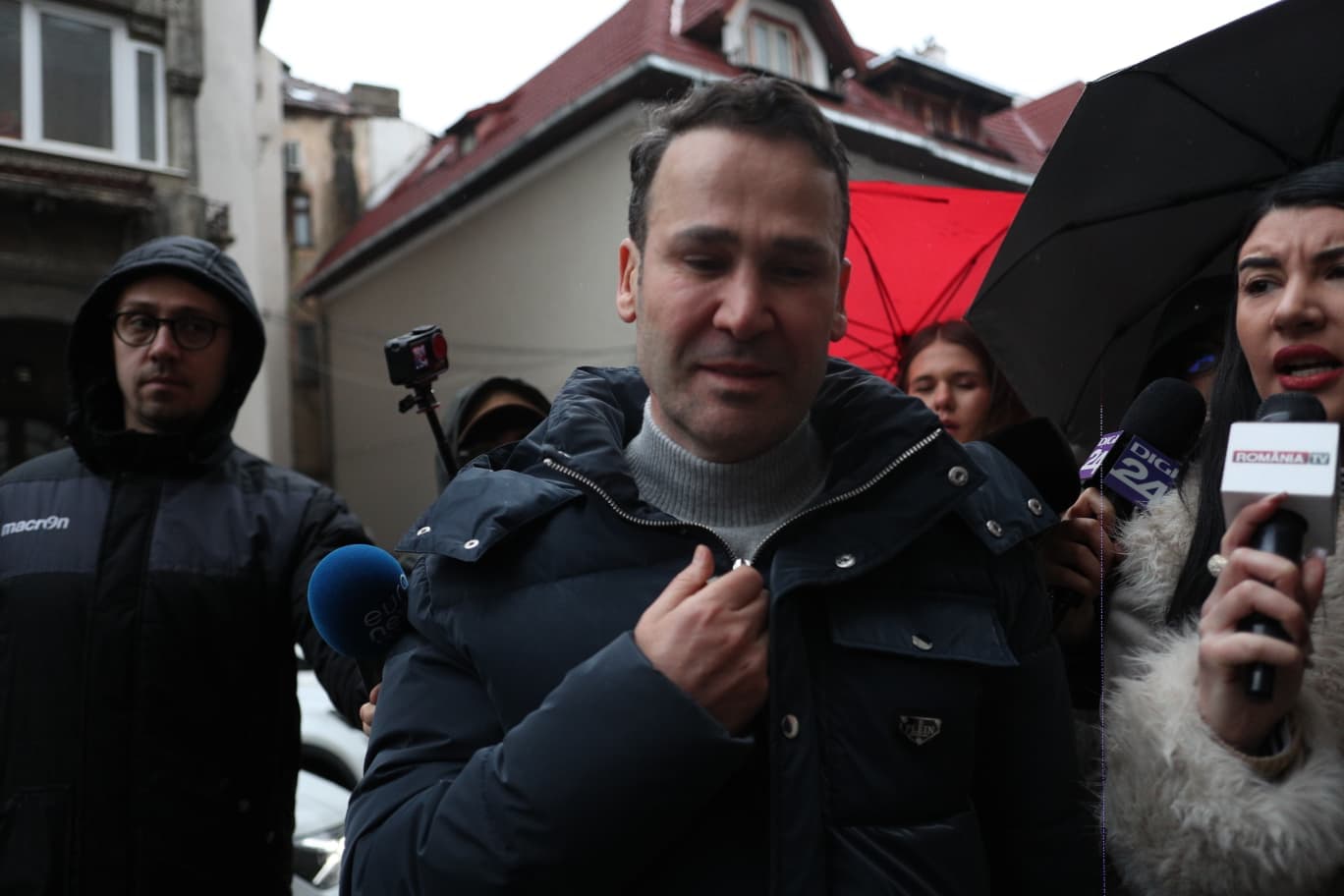 DNA face noi percheziții la Primăria condusă de Robert Negoiță. Vizați: funcționari și Poliția locală sector 3