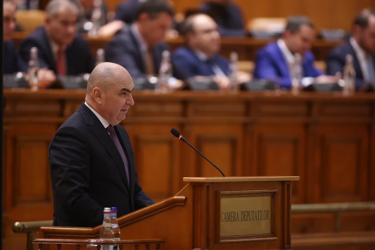 PNL: Cerem parlamentarilor care cred cu adevărat în direcția euroatlantică a României să nu se lase instrumentalizați de jocurile politice ale lui Sorin Grindeanu și să voteze împotriva moțiunii / Nu vă puteți numi pro-europeni și vota în același timp alături de AUR