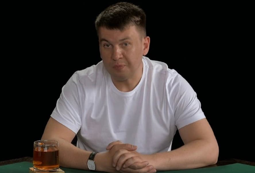 Bloggerul pro-Kremlin Ilia Remeslo, care a început brusc să-l critice pe Putin, a fost internat într-un spital de psihiatrie